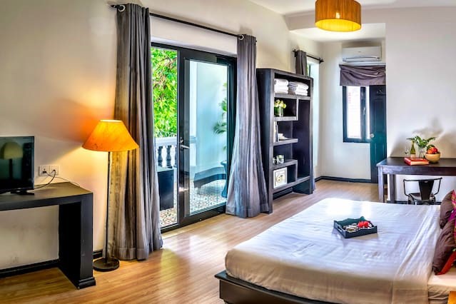 Airbnb Phnom Penh Villa